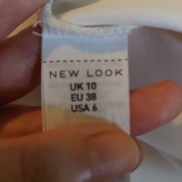 New Look White Romper - Picture 4 of 5